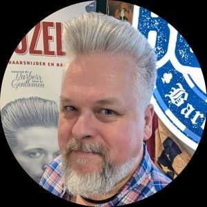 Meet your Posher, Jason